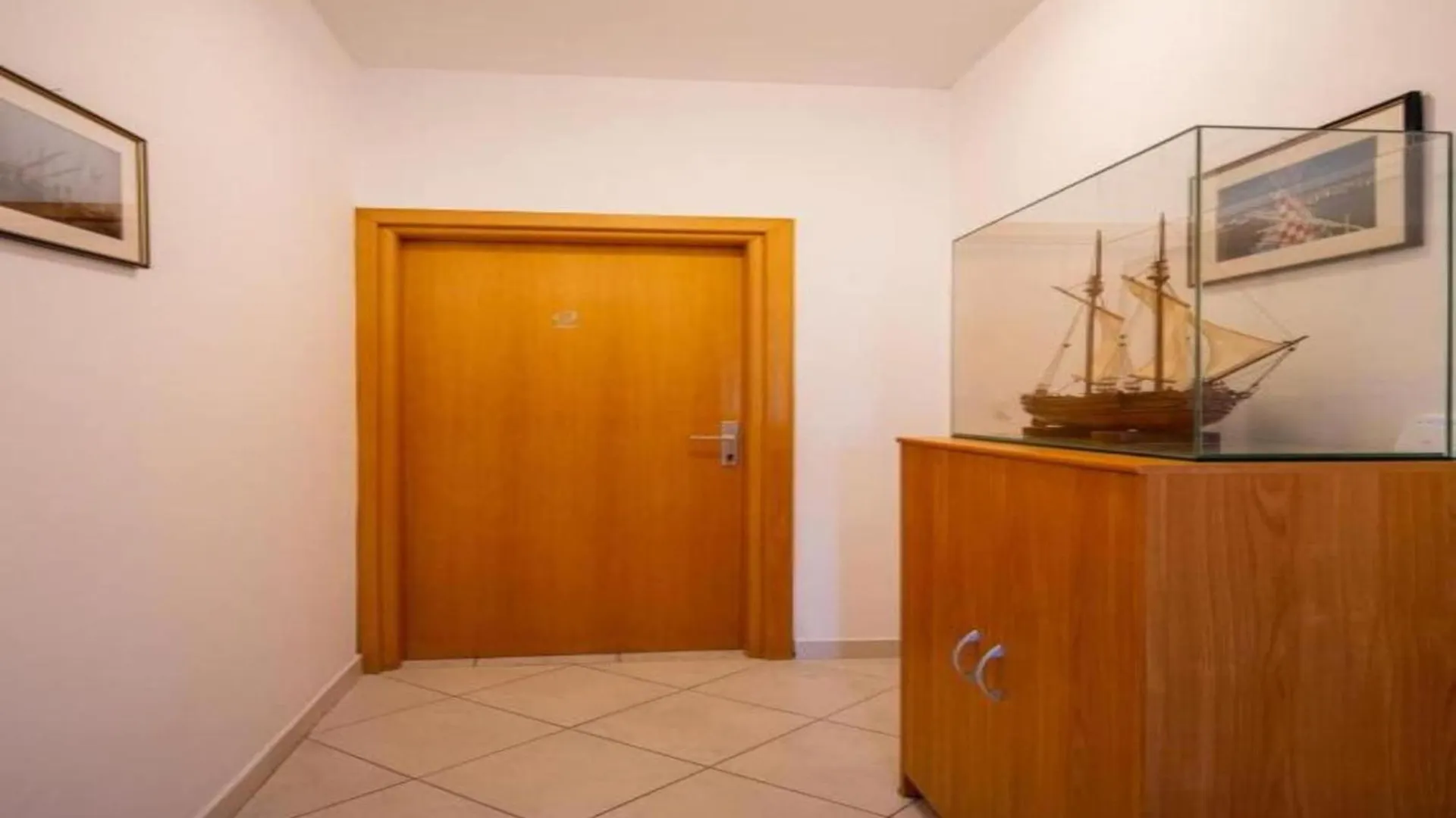 Apartments Torina Pa Man - One Bedroom Apartment With A Sea View A1 Pašman